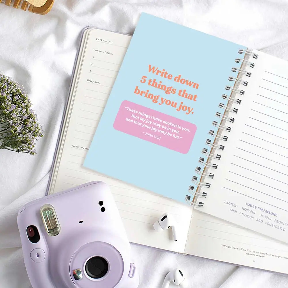 Giving Gratitude-30 Day Journal